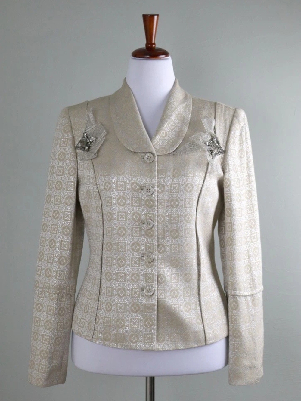 Carolina Herrera Cream Brocade Tailored Jacket with Embellished Shoulders